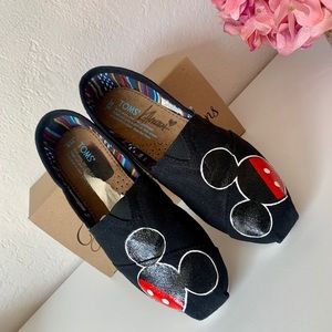 TOMS- Hand painted Mickey luggage tag inspired